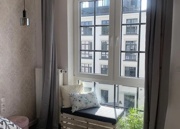 Stylowy Przy Manufakturze W Samym Centrum łodzi